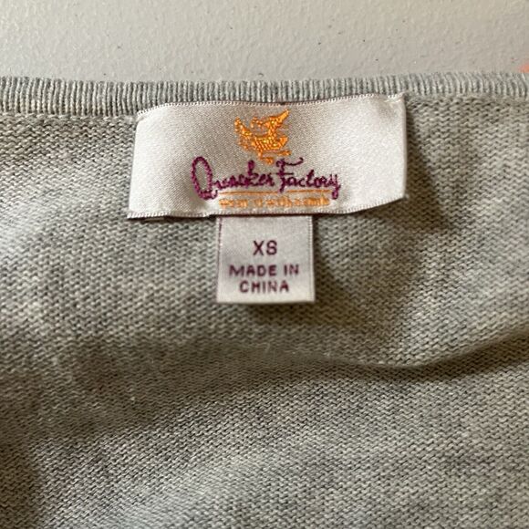 Quacker Factory 100% Cotton Gray Cardigan Sweater Sequins Bling Button Front XS - Picture 4 of 5